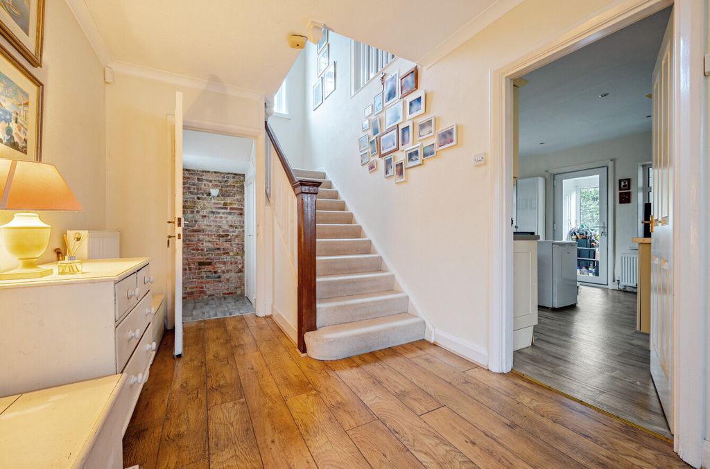 Additional image 4 of 4 bed detached house for saleCranmore Lane, Aldershot, Hampshire GU11