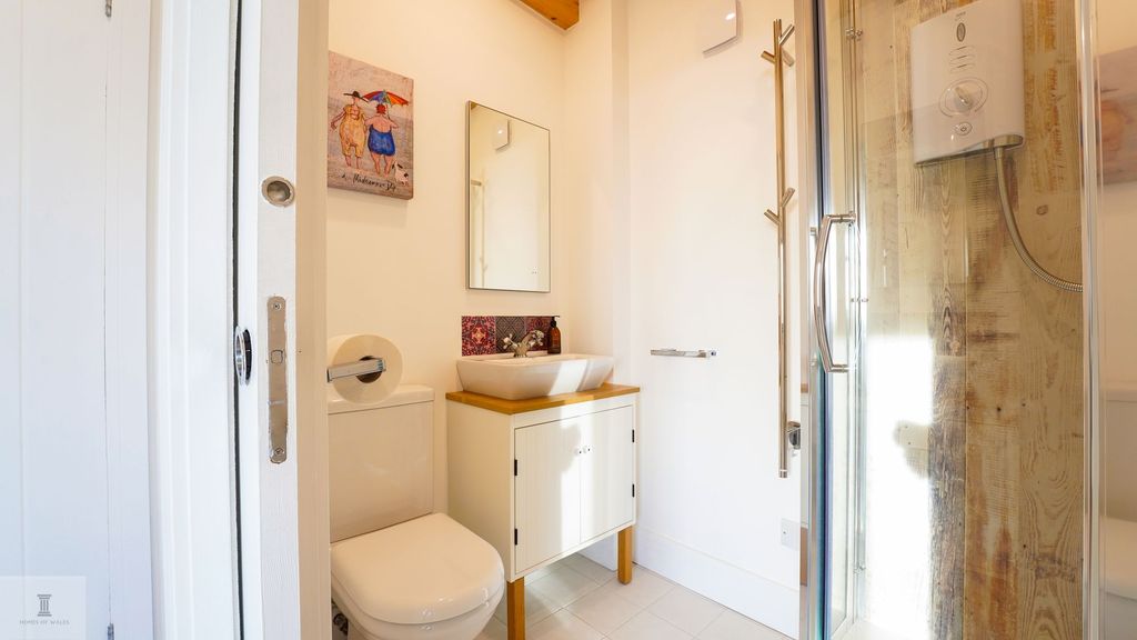 Additional image 23 of 1 bed property for saleHafan Y Traeth, Marine Parade, Barmouth LL42