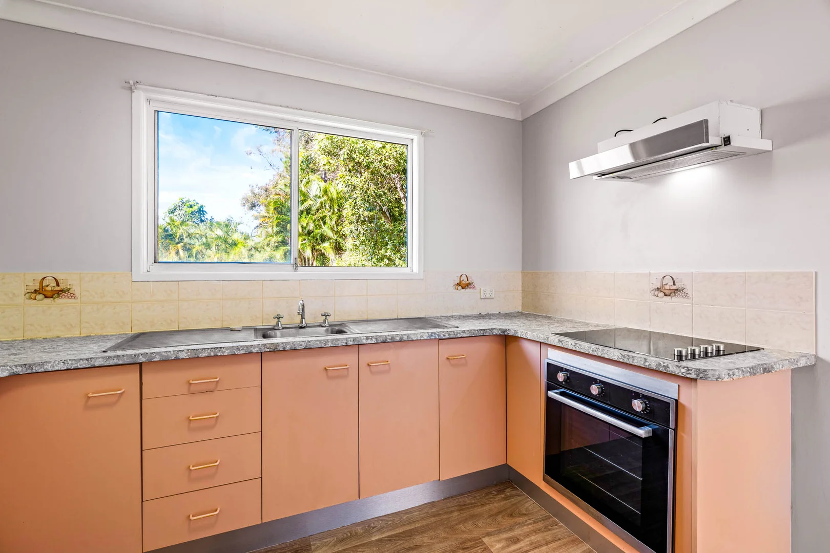 Additional image 2 of 22 Nicholas St, Russell Island QLD 4184