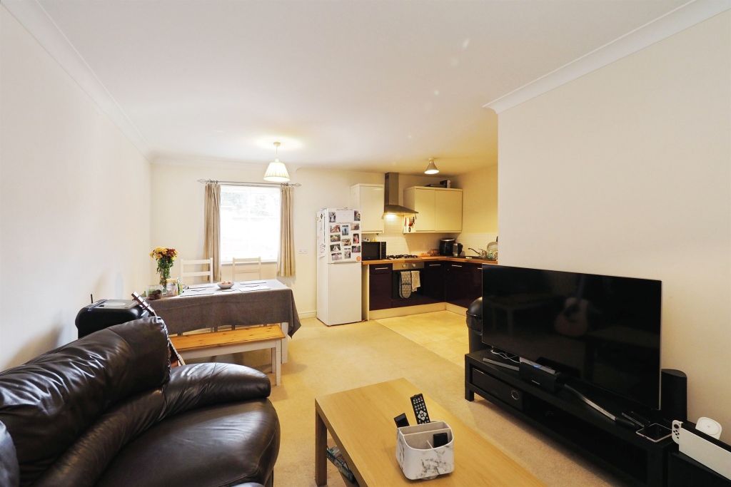 Additional image 4 of 2 bed flat for saleJaeger Close, Belper DE56