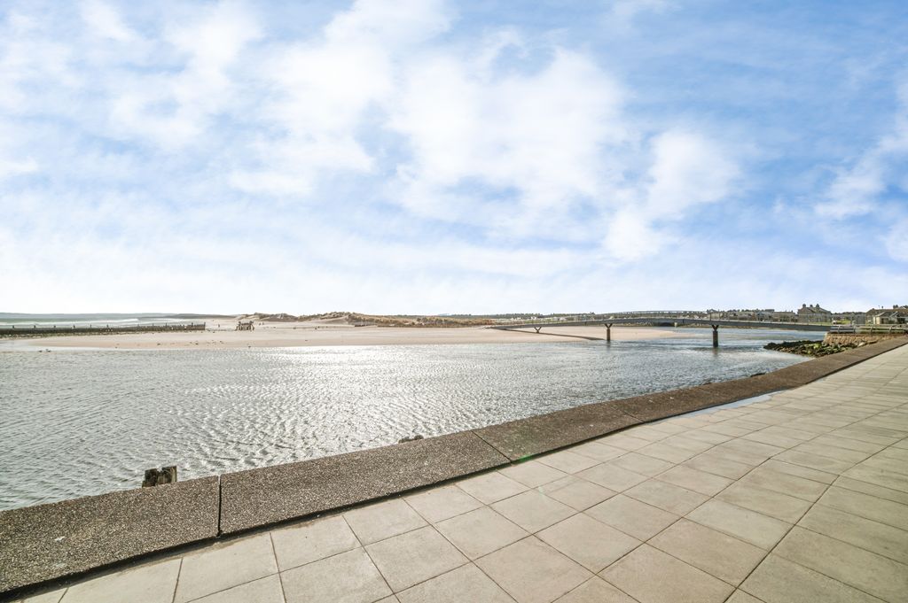 Additional image 2 of 2 bed flat for saleQuarry Road, Lossiemouth IV31