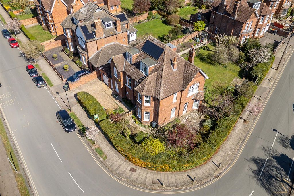 Additional image 29 of 6 bed detached house for salePemberley Avenue, Bedford MK40