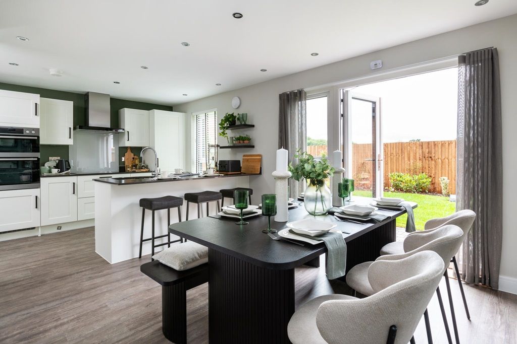 Additional image 3 of 4 bed detached house for sale"The Colford - Plot 288" at Hampden Fields West, Wendover Road, Aylesbury HP22