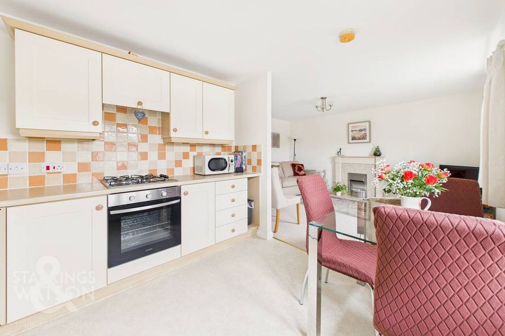 Additional image 3 of 2 bed flat for saleHolly Blue Road, Wymondham, Norwich NR18