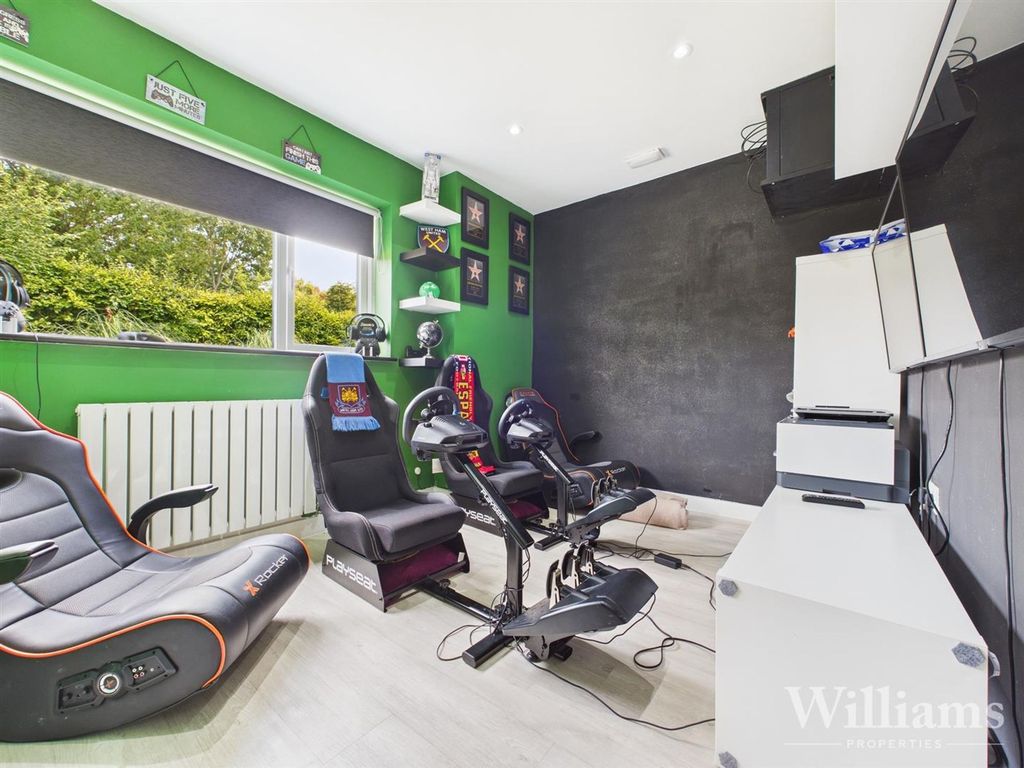 Additional image 16 of 4 bed detached house for saleBridleway, Weston Turville HP22