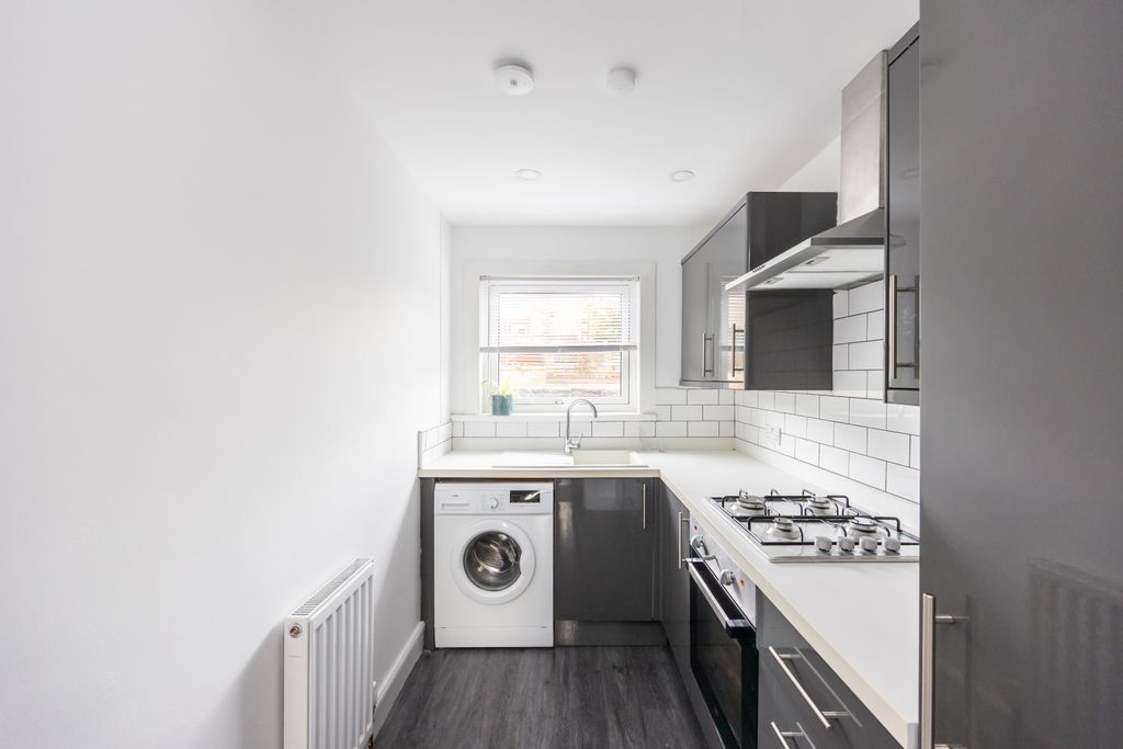 Additional image 2 of 1 bed flat for sale467 Lanark Road, Edinburgh EH14