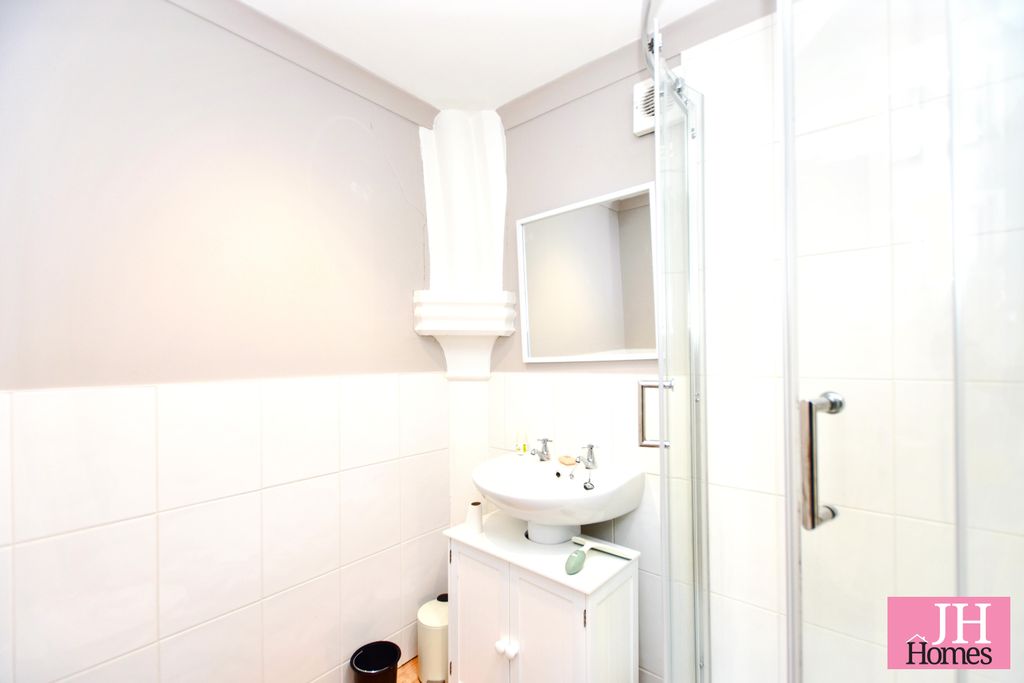 Additional image 11 of 2 bed maisonette for saleTrinity Court, New Church Lane, Ulverston LA12
