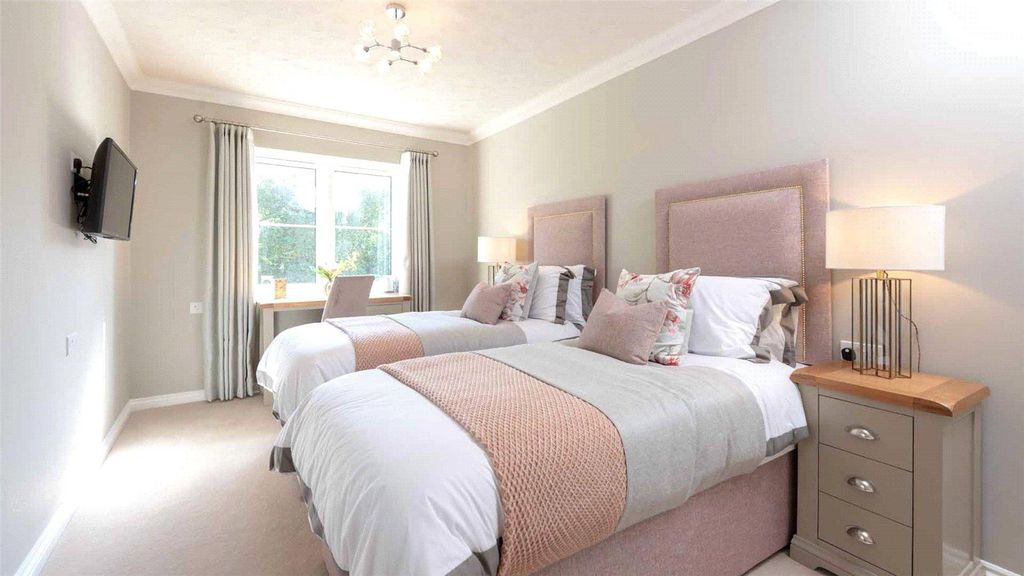 Additional image 5 of 2 bed flat for saleStation Road, Orpington BR6