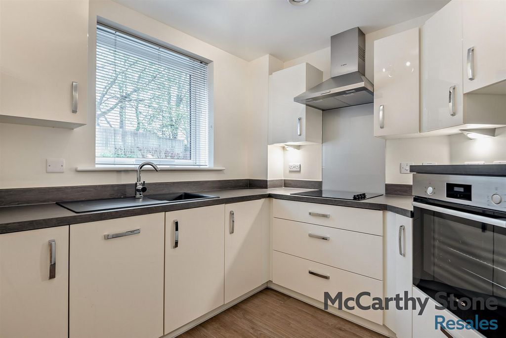 Additional image 17 of 1 bed flat for saleWayfarer Place, The Dean, Alresford SO24