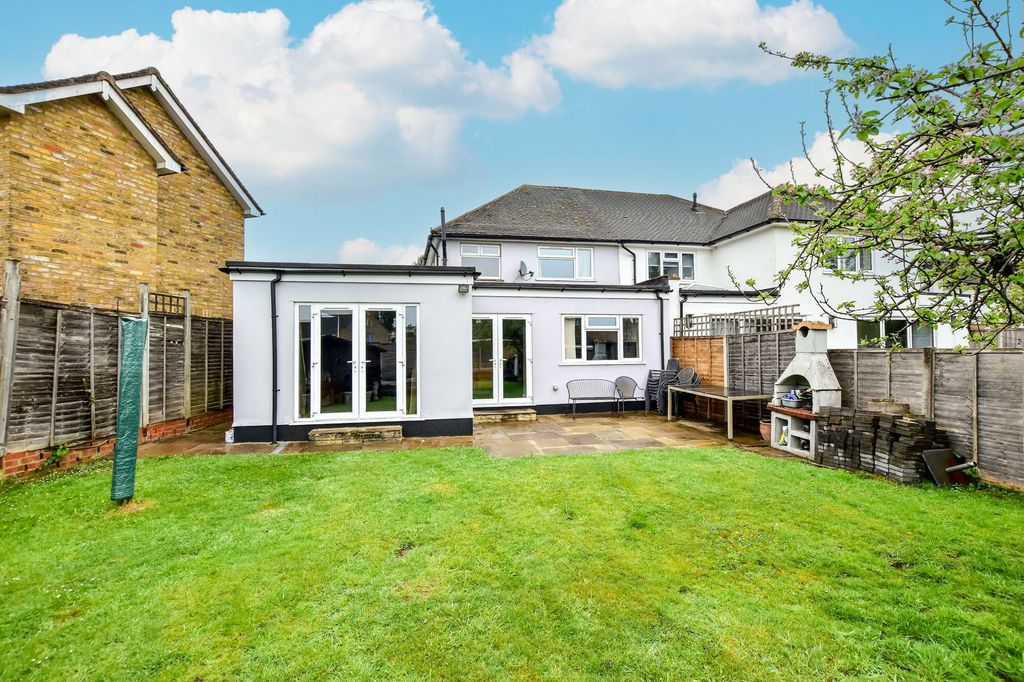 Additional image 22 of 4 bed semi-detached house for saleThe Crescent, Abbots Langley WD5