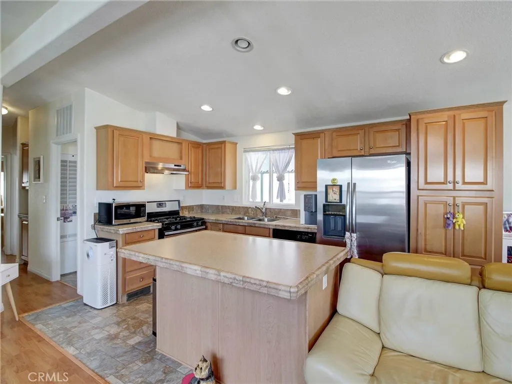 Additional image 14 of 2550 Pacific Coast Highway Unit 51, Torrance, CA 90505