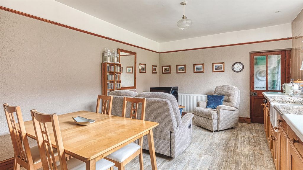 Additional image 22 of 5 bed semi-detached house for saleAlbert Street, Belper DE56