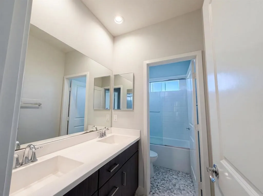 Additional image 60 of 951 Camino Aldea, Chula Vista, CA 91913