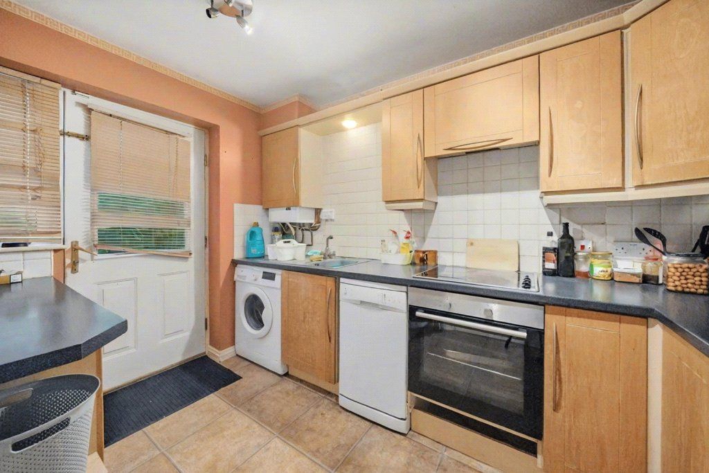Additional image 13 of 3 bed semi-detached house for saleTavistock Way, Leeds, West Yorkshire LS12