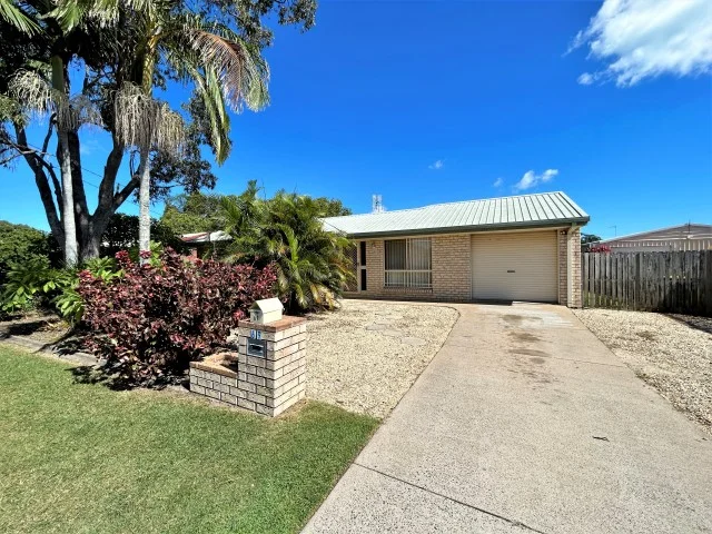 69 Hansen Street, Urangan QLD 4655