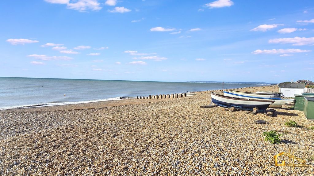 Additional image 13 of 2 bed flat for saleWest Parade, Bexhill On Sea TN39
