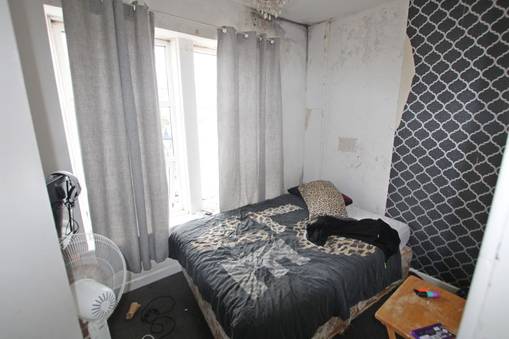 Additional image 11 of 3 bed flat for salePeel Street, Accrington BB5