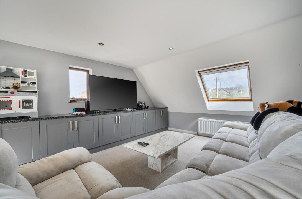 Additional image 14 of Pullens Orchard, West Pennard, BA6