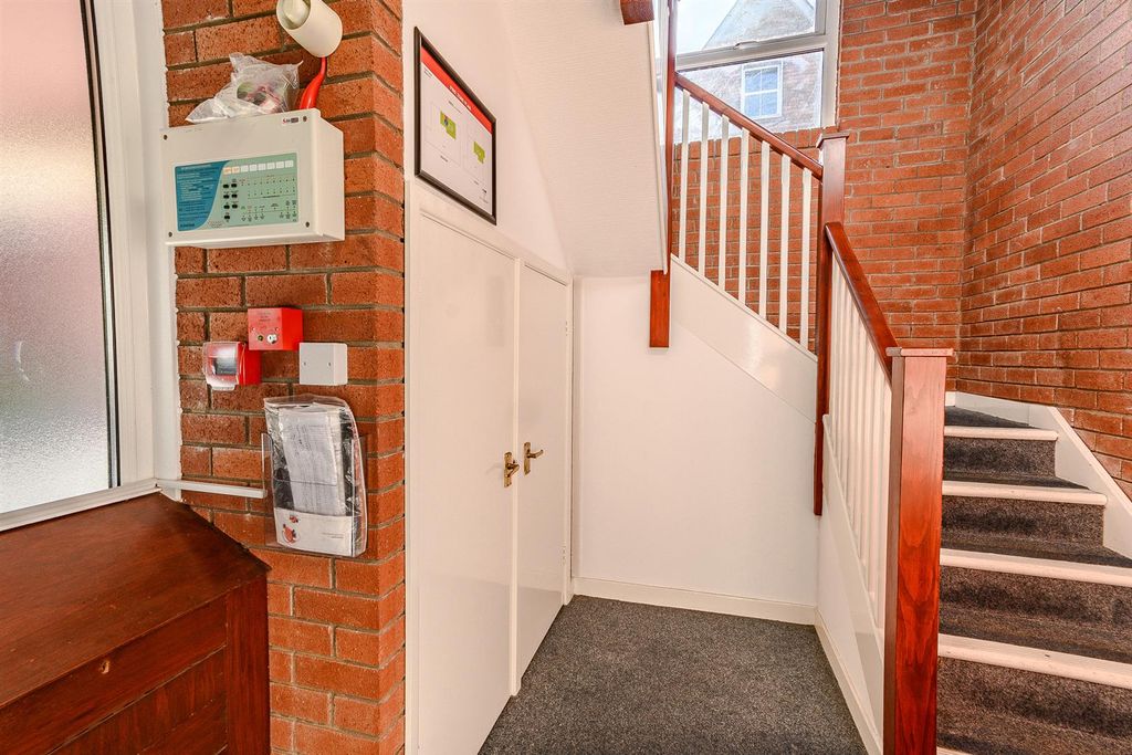 Additional image 12 of 1 bed flat for salePark Road, Barry CF62