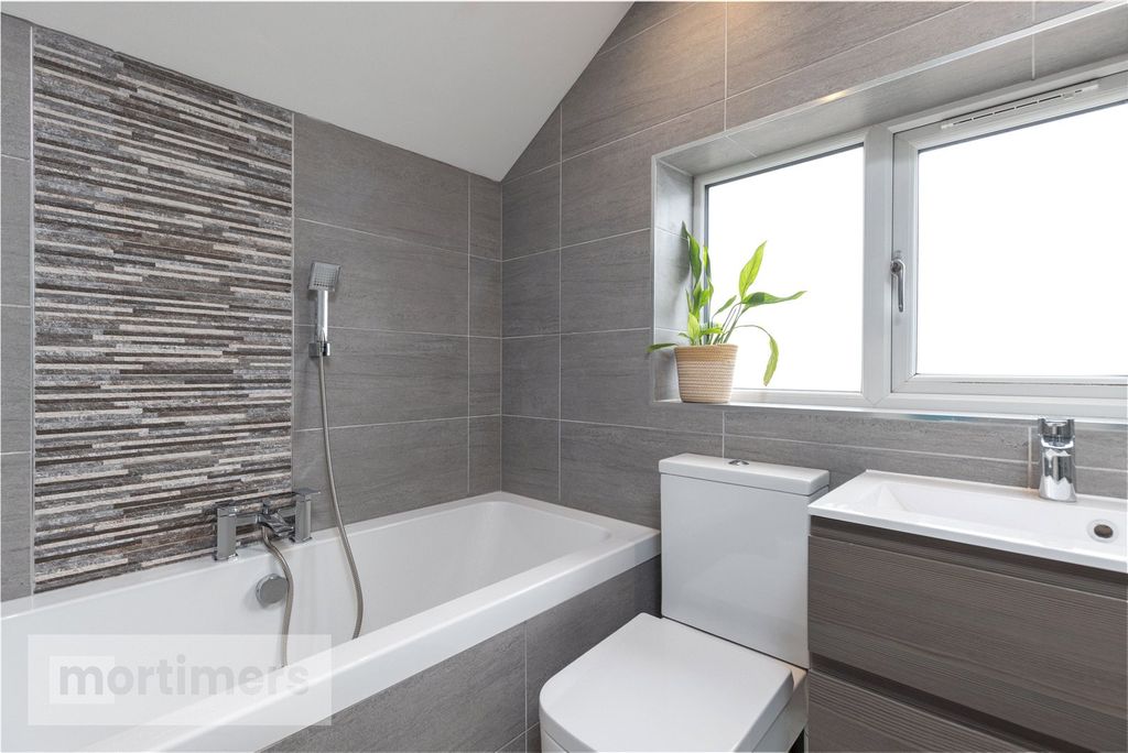 Additional image 21 of 4 bed semi-detached house for saleShelley Drive, Accrington, Lancashire BB5