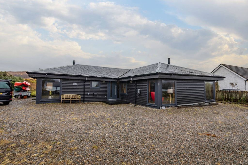 3 bed lodge for saleAcharacle, Lochaber, Highland PH36