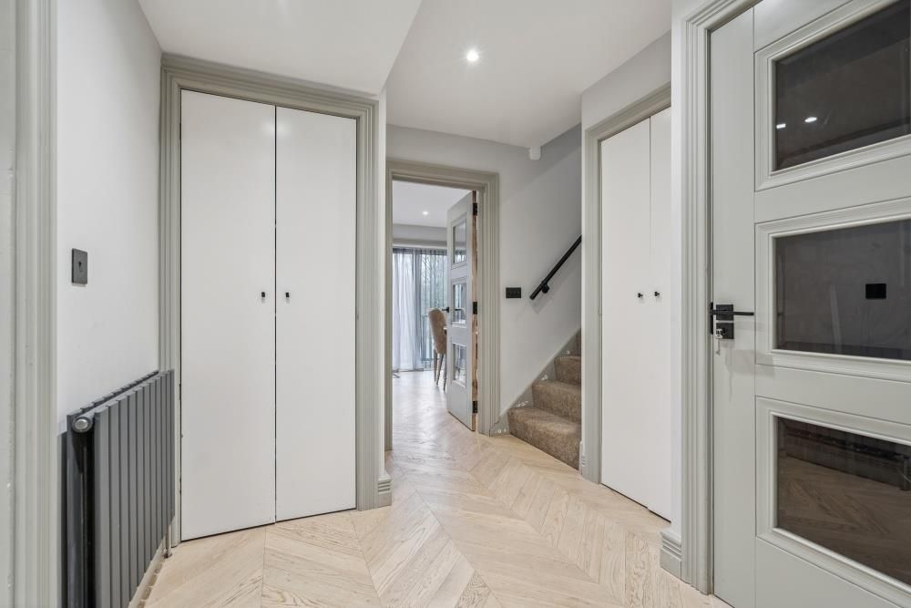 Additional image 6 of 5 bed terraced house for saleAlva Way, Watford WD19