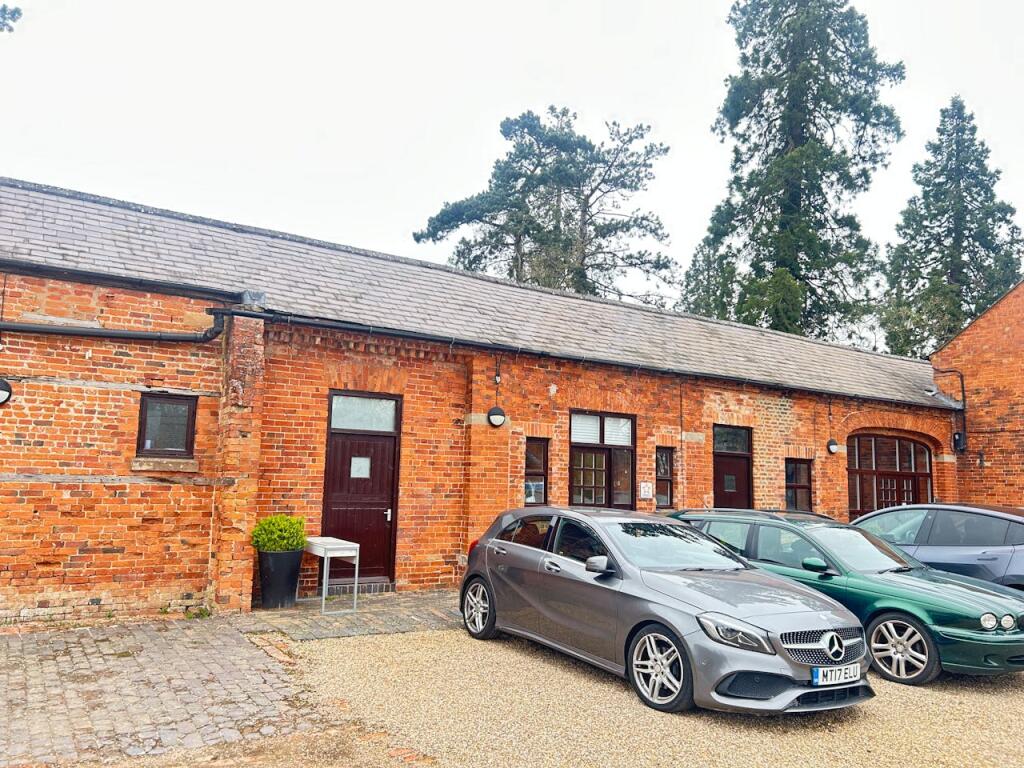 Unit 6-7, Umberslade Business Centre, Solihull, B94 5DF photo 3