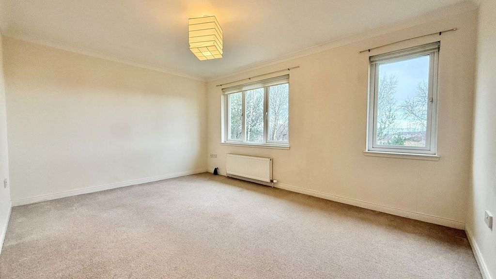 Additional image 4 of 2 bed flat for sale26 Culduthel Mains Circle, Inverness IV2