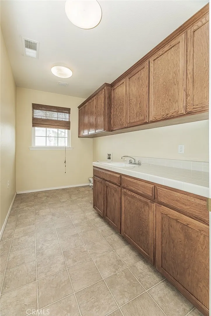 Additional image 128 of 1377 Fenmore Ave, Sanger, CA 93657