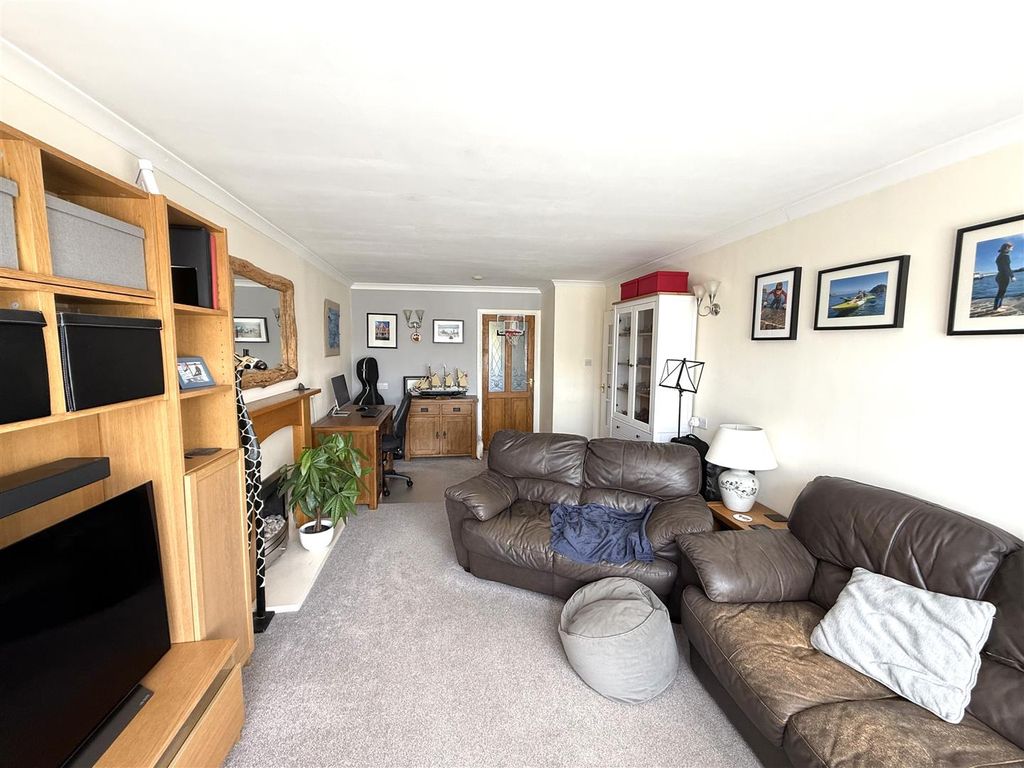 Additional image 6 of 4 bed detached house for saleDovedale Crescent, Belper DE56