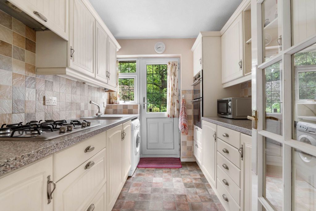 Additional image 8 of 2 bed bungalow for saleSpringfield Road, Alcester B49