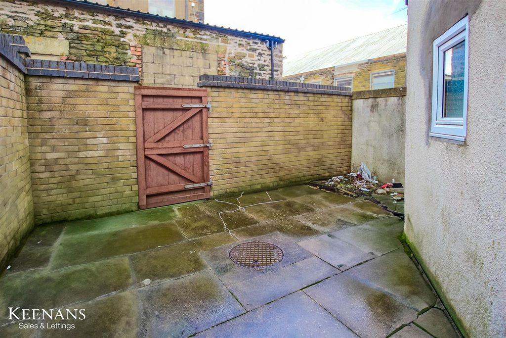 Additional image 8 of 2 bed flat for saleVictoria Street, Accrington BB5