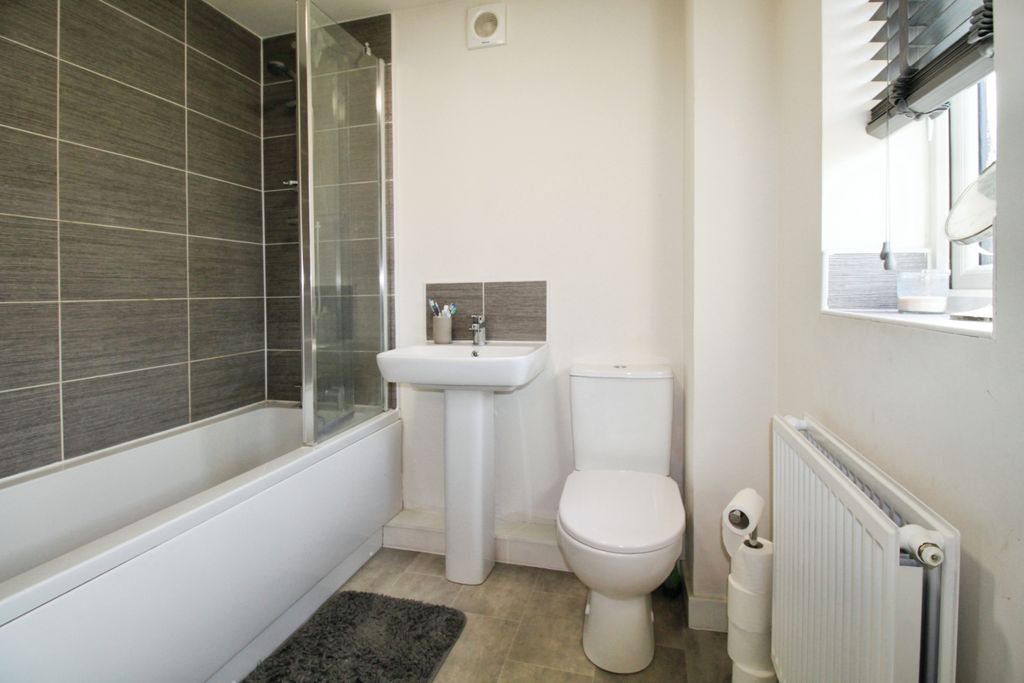 Additional image 11 of 2 bed flat for saleClyde Street, Hull HU3