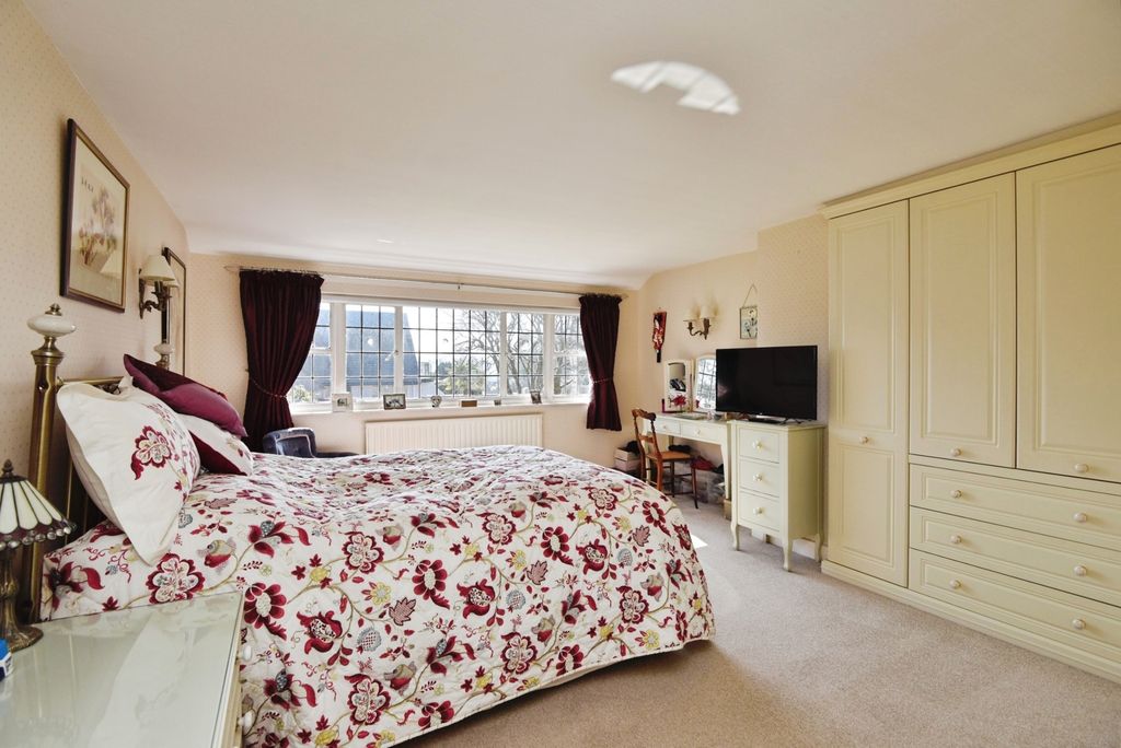 Additional image 12 of 4 bed detached house for saleSeabridge Lane, Newcastle, Staffordshire ST5