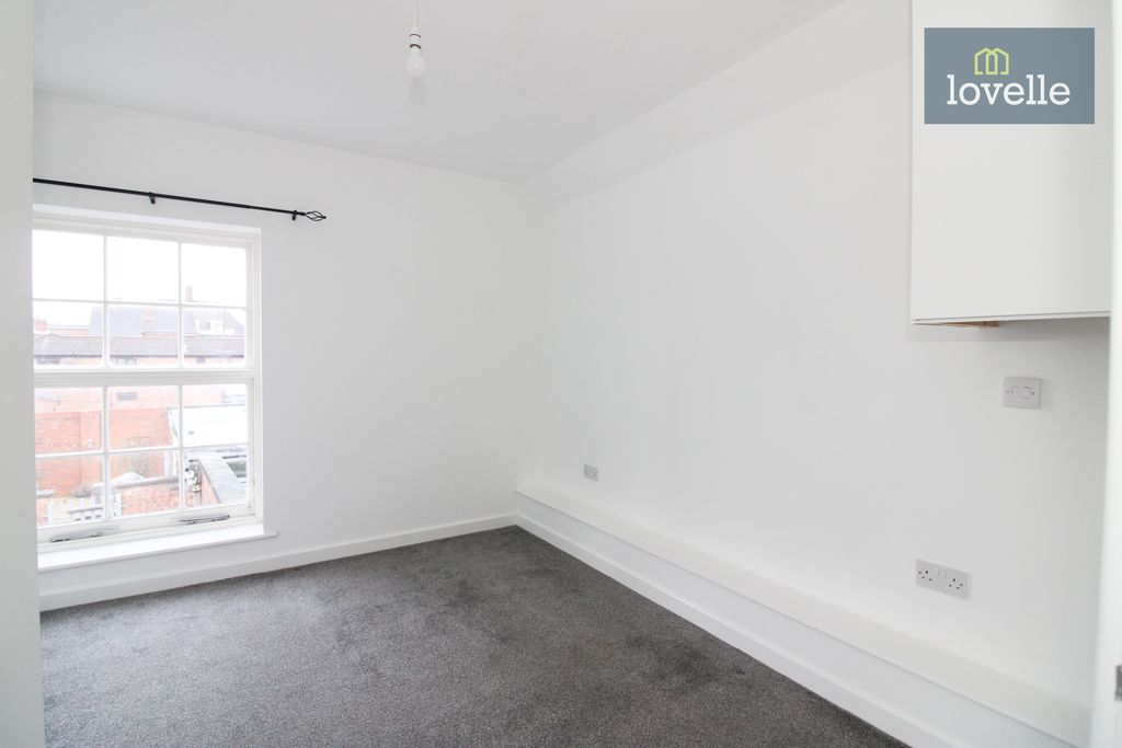Additional image 6 of 2 bed flat for saleMercer Row, Louth LN11