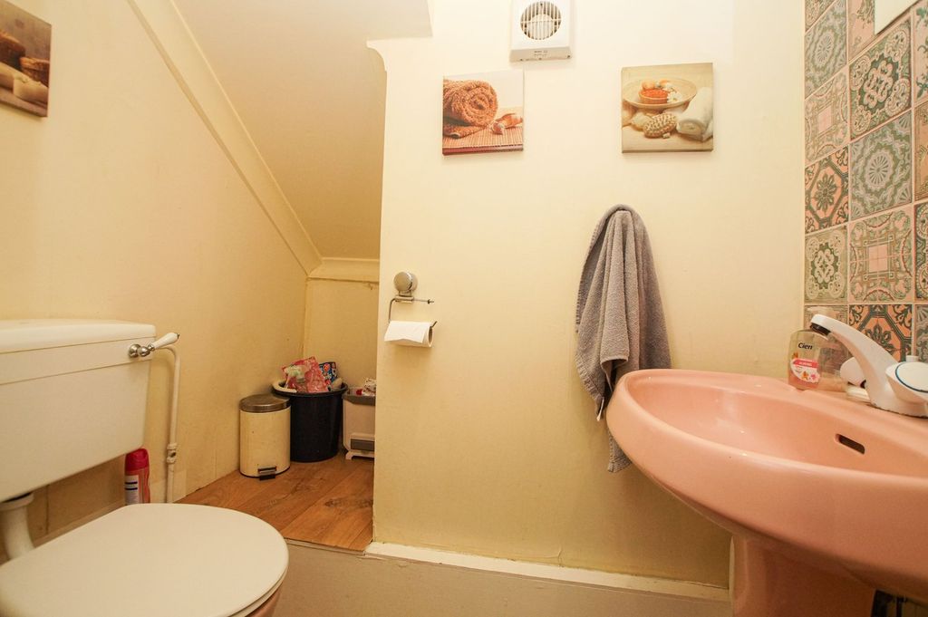 Additional image 6 of 2 bed flat for saleThe Old George, 2 Market Place, Brampton CA8