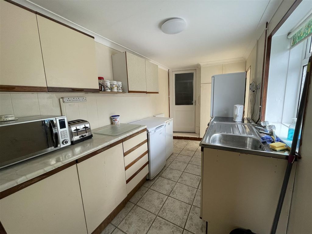 Additional image 8 of 3 bed end terrace house for saleRalph Terrace, Llanelli SA15