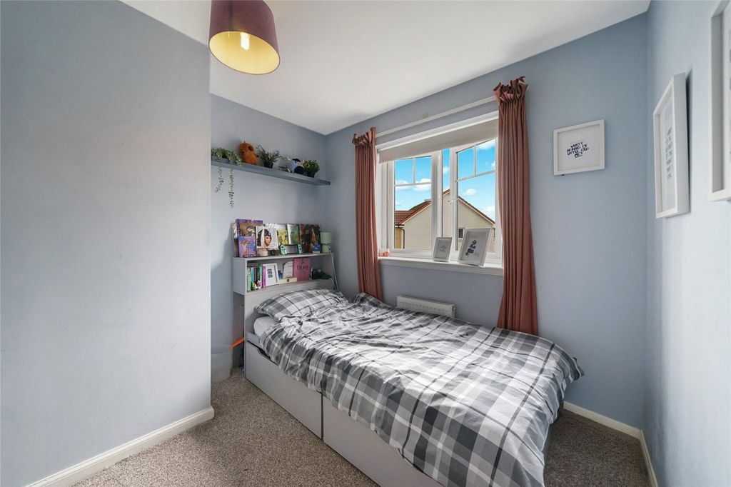 Additional image 13 of 3 bed semi-detached house for saleLapwing Place, Alloa, Clackmannanshire FK10