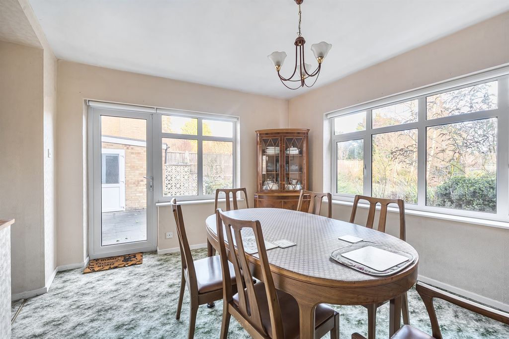 Additional image 3 of 3 bed detached house for saleSouth Park Gardens, Berkhamsted HP4