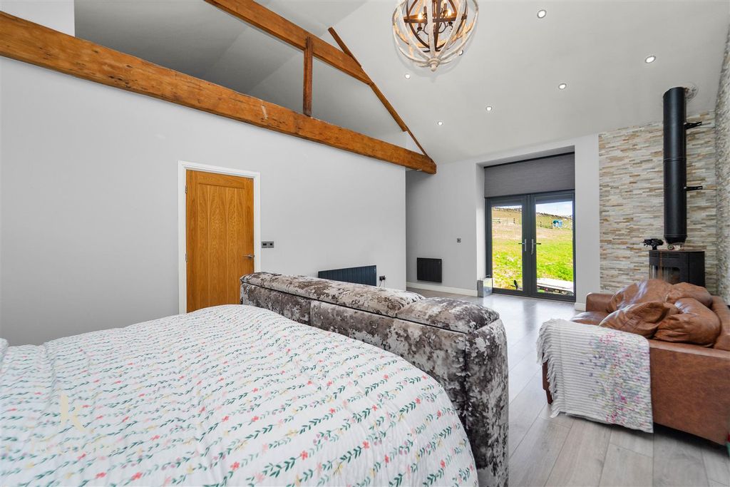 Additional image 63 of 4 bed farmhouse for saleTodmorden Road, Bacup OL13