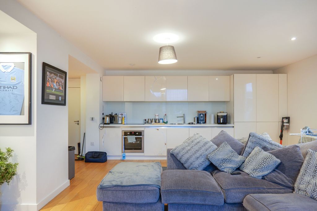 Additional image 4 of 1 bed flat for saleCastle Street, Stalybridge SK15