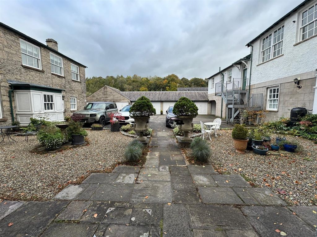 Additional image 16 of 2 bed flat for saleThorny Hills, Kendal LA9