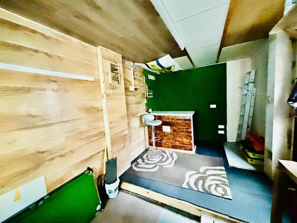 Additional image 10 of 2 bed semi-detached bungalow for saleThornhill Croft, Wortley, Leeds LS12