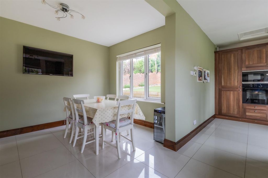 Additional image 12 of 4 bed semi-detached house for saleBorrowdale Close, Penylan, Cardiff CF23
