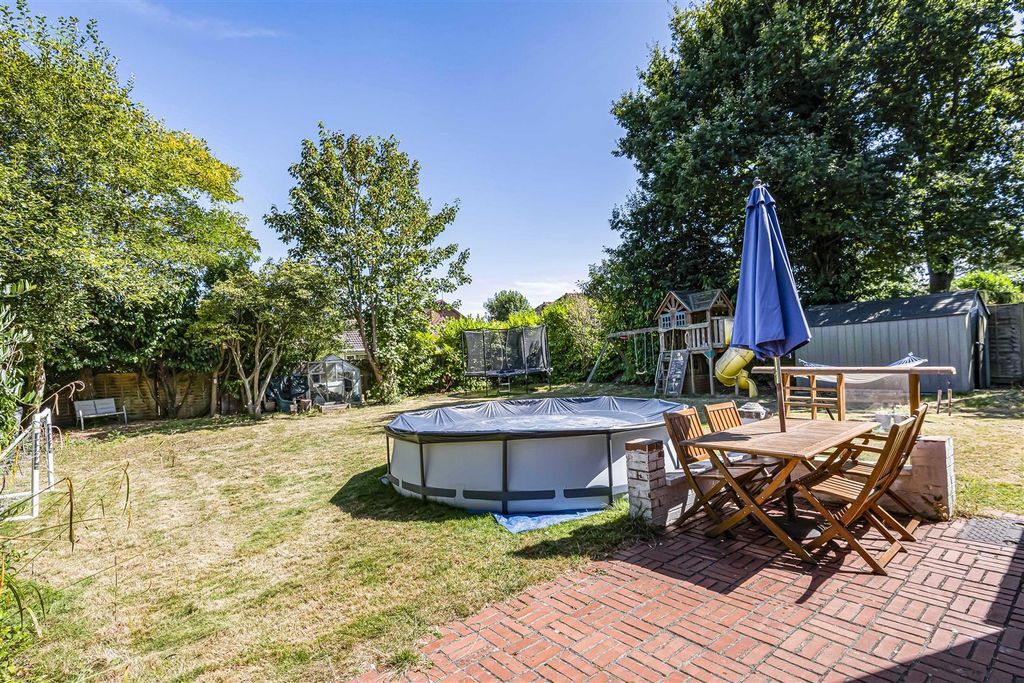 Additional image 17 of 4 bed detached house for saleShinfield Road, Shinfield, Reading RG2