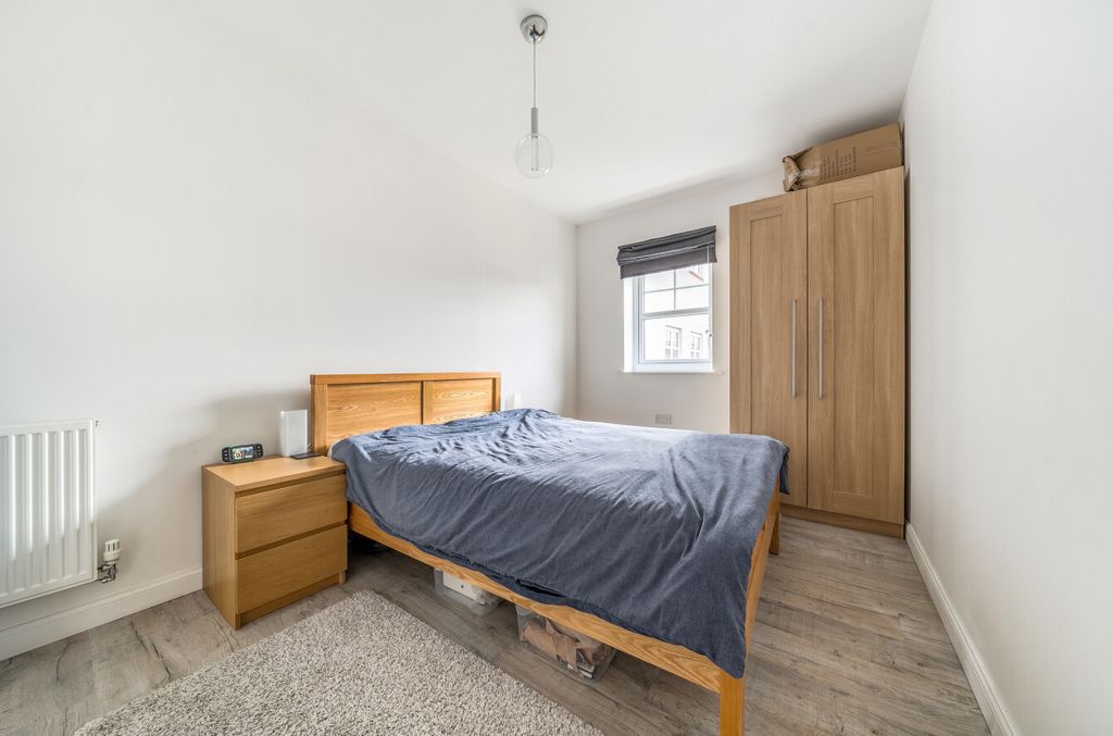Additional image 7 of 2 bed flat for saleGeorge Court, Ashfield Drive, Letchworth Garden City SG6