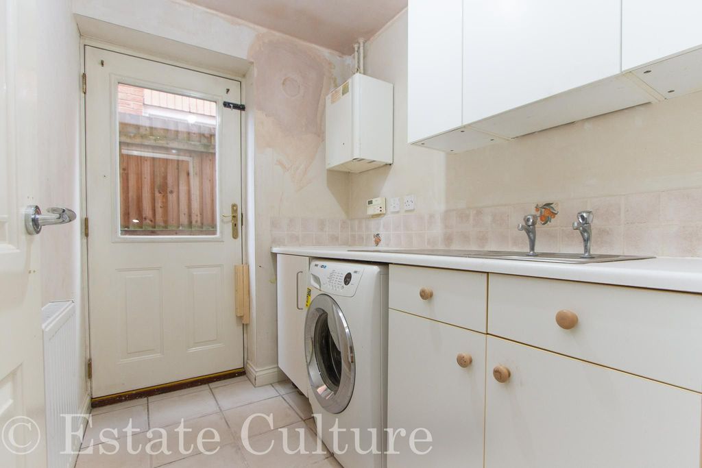 Additional image 13 of 7 bed detached house for salePrimrose Drive, Bedworth CV12