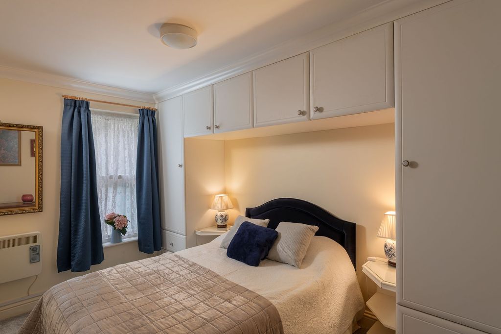 Additional image 9 of 3 bed flat for sale2 Marina View, Kingswear, Devon TQ6