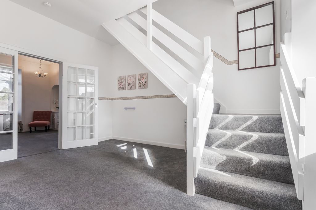 Additional image 10 of 3 bed flat for saleHaldane Terrace, Balloch G83