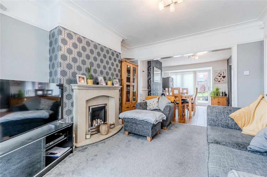Additional image 11 of 3 bed semi-detached house for saleGreenville Avenue, Leeds, West Yorkshire LS12